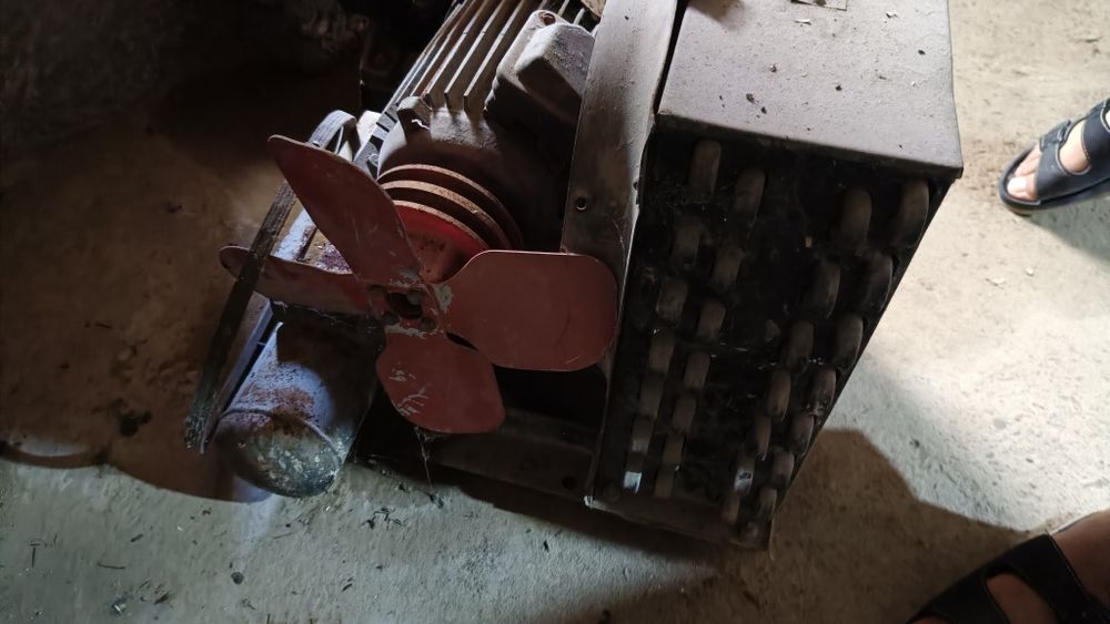 Shoshilinch Mator, Akfa eshik, nerjaveka bochka sotiladi