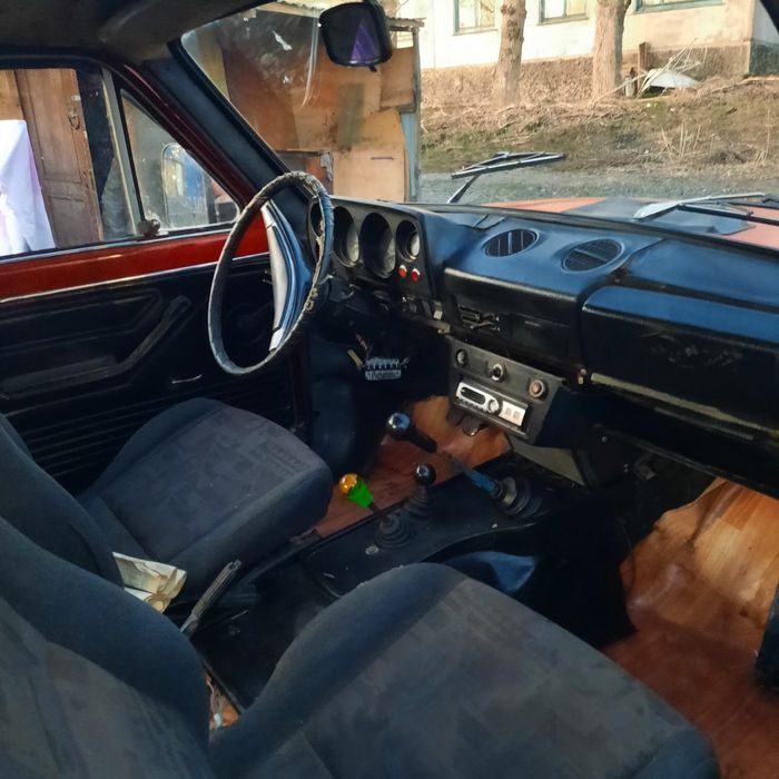 Продам автомобиль ВАЗ 2121