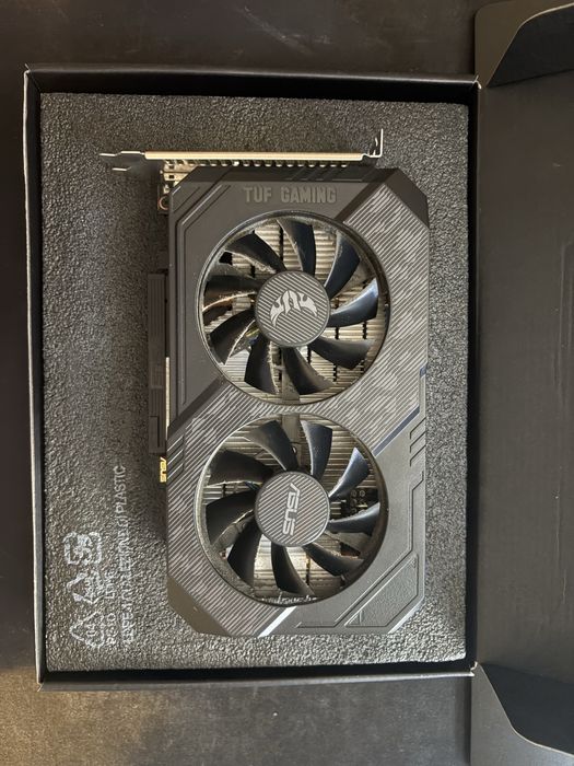 Видеокарта GTX1650 4GB