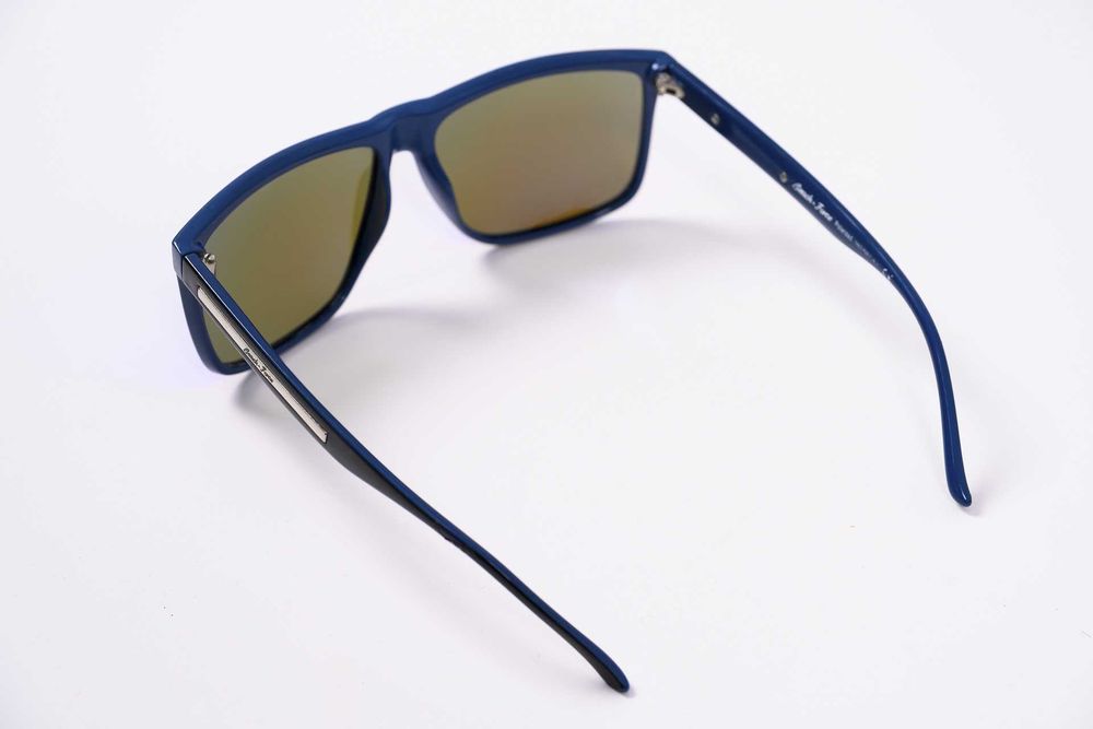 Слънчеви очила с поляризация