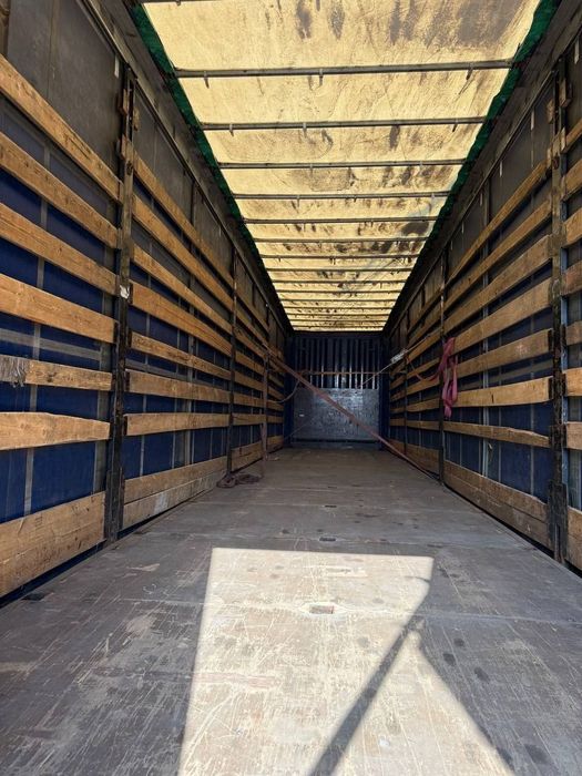 Мерседес актрос отличный состояние