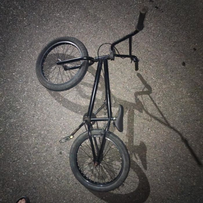 Vand BMX  in stare decentă
