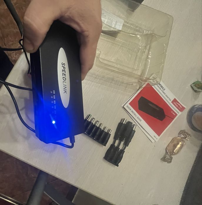 Incarcator universal Laptop 15-24V