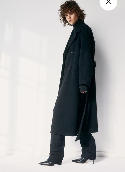 Палто с колан Н&М номерXS-S