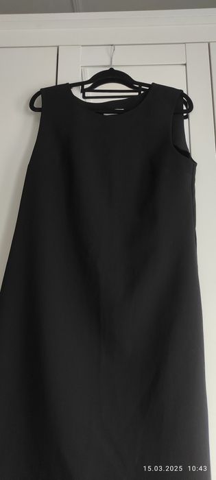 4 женских платья, разные модели