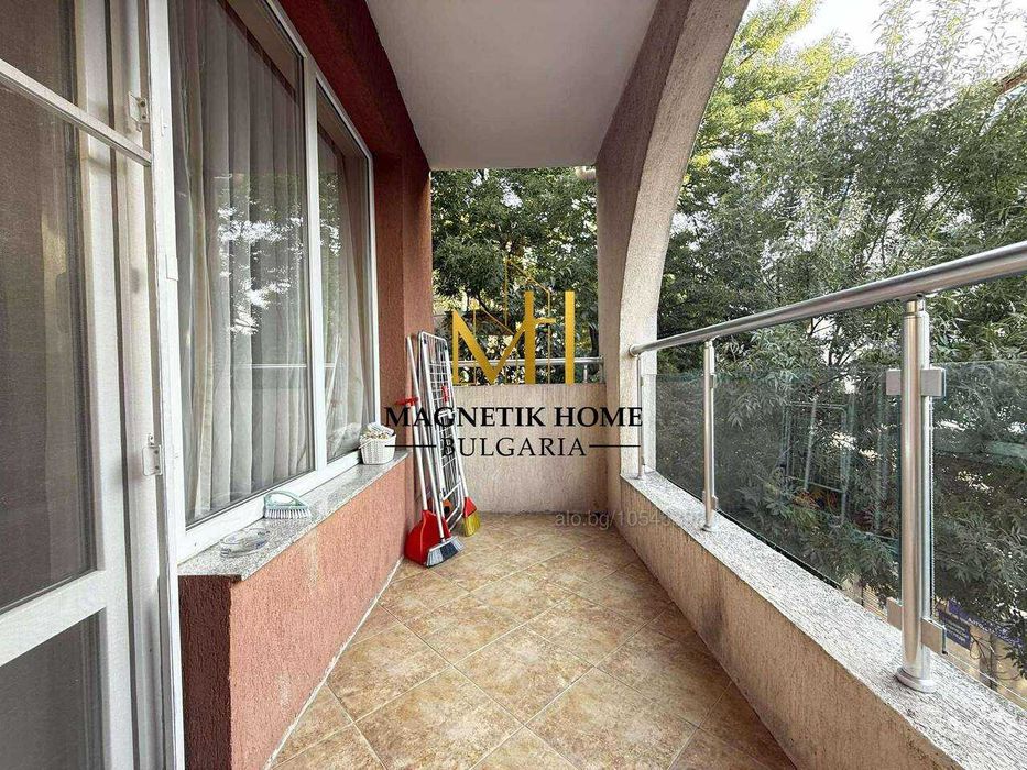 Дава се под наем Двустаен апартамент в Бургас, Лазур - 60 кв.м за 408 € - Снимка #6