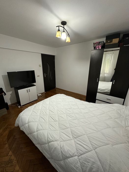 Apartament 4 camere,2 bai,2 balcoane Imp Traian 78 mp + balcoane