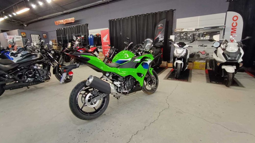 Kawasaki NINJA 500SE - nou 0 km - Kawasaki Constanta by EST BIKE