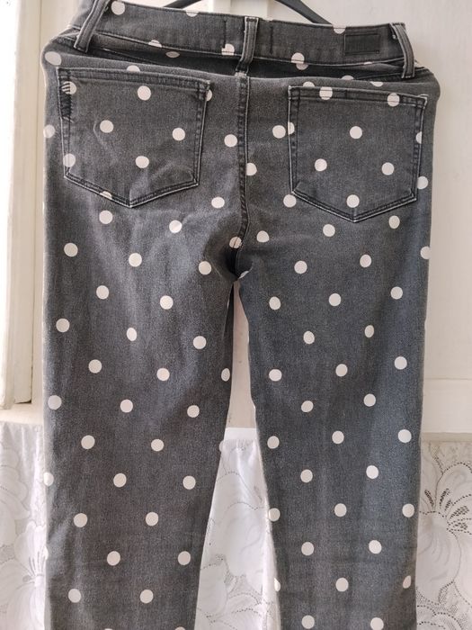 СКИДКА! Джинсы в горох  27 размер