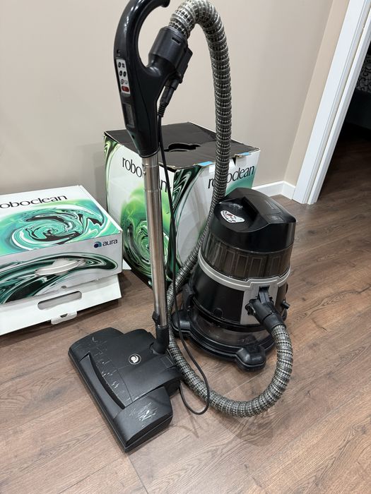 Продам пылесос roboclean