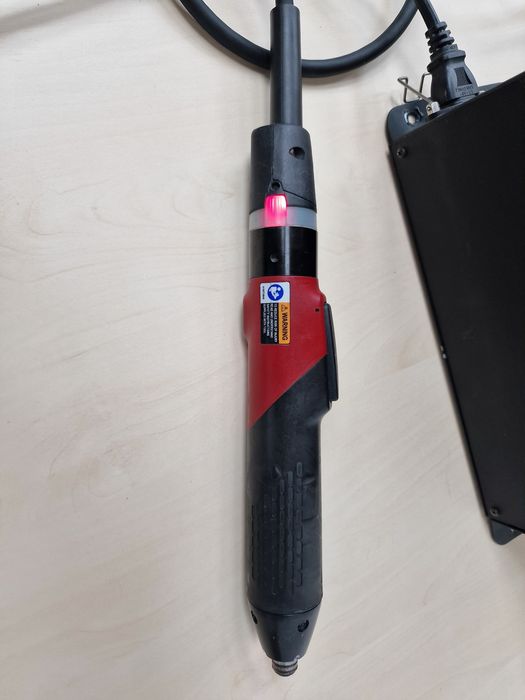 Desoutter CVIC II – controler șurubelniță electrică, complet funcțional