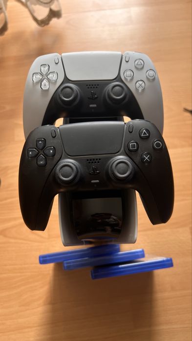 PlayStation 5 Slim с дисководом + 2 геймпада + 3 игры
