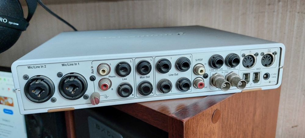 Звуковая карта  Digidesign Mbox 2 Pro