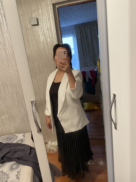 Двойка с плисированной юбкой