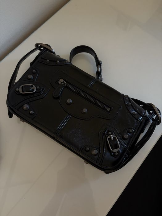 черная сумка balenciaga