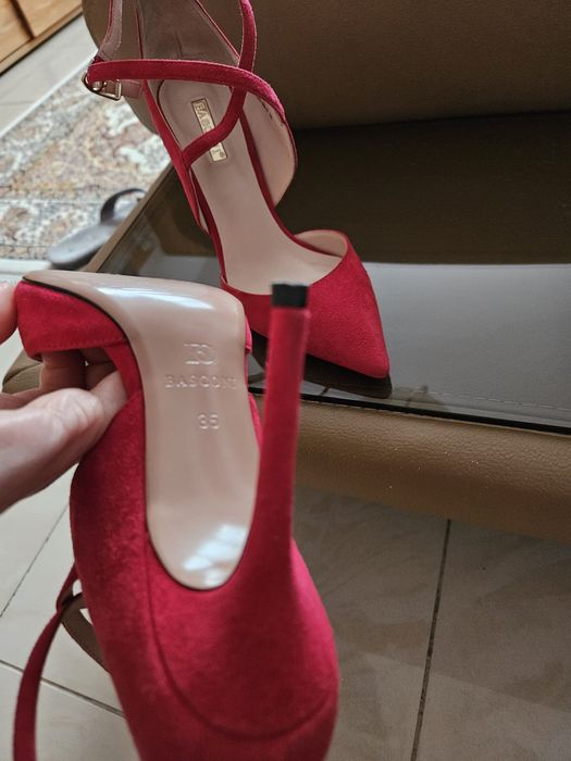 Pantofi Basconi rosii
