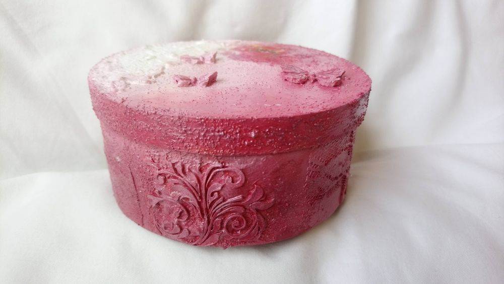 Изработка на кутии за бижута