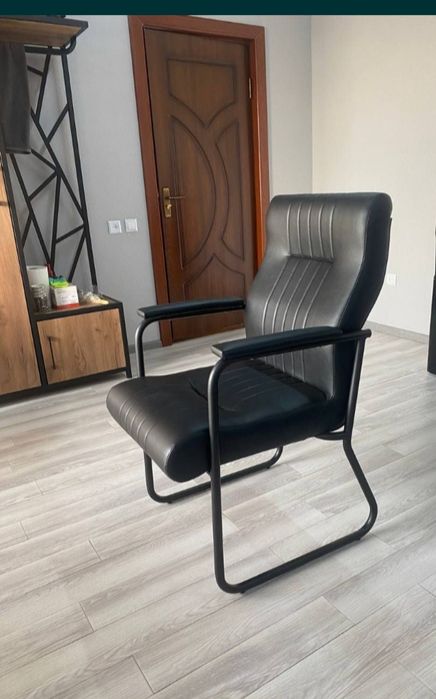 Мебль кресло офис