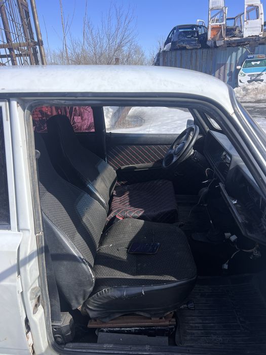 Продам ваз 2107