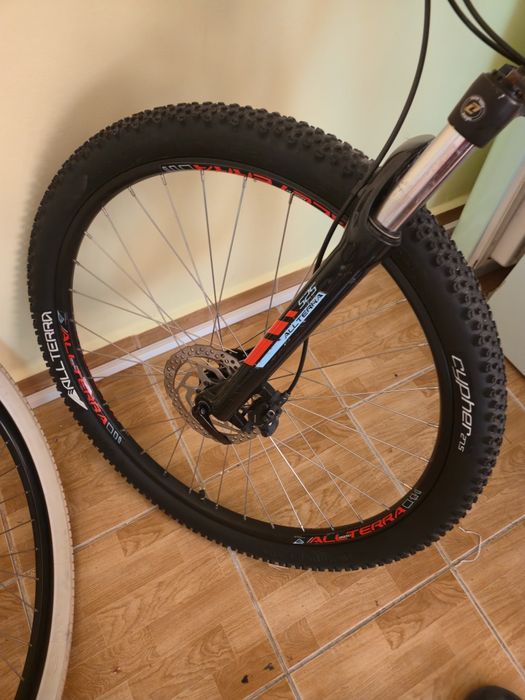 Bicicleta  folosită 2 zile
