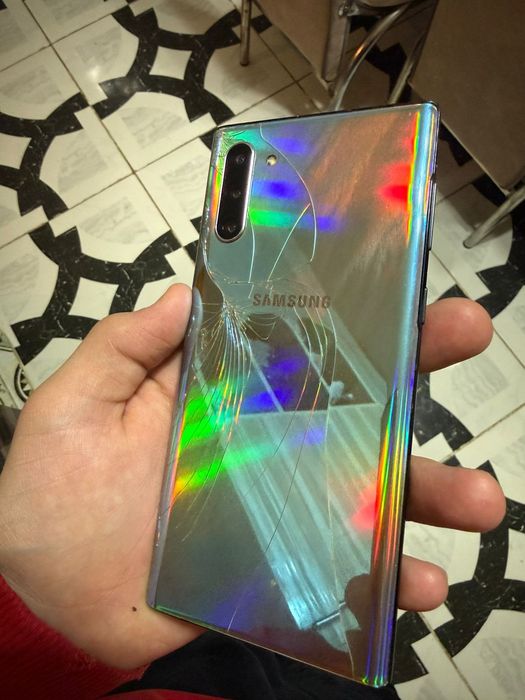 Samsung Galaxy Note 10, 256GB — есть торг