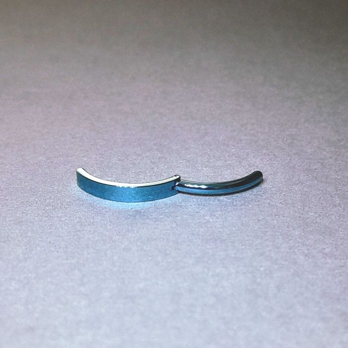 PIERCING CLICKER de titan bleu