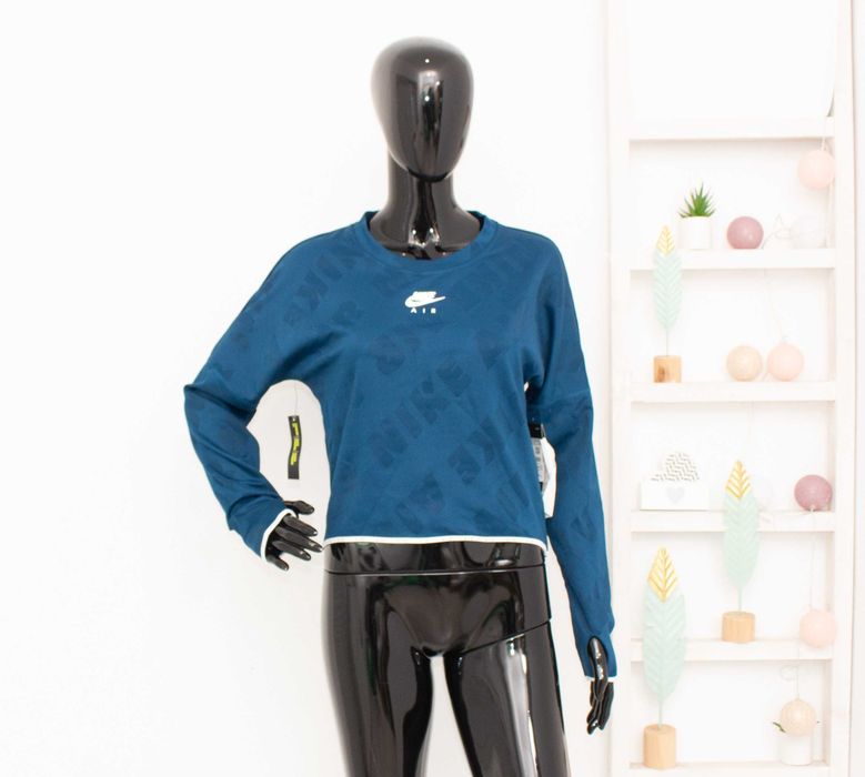 Nike Air Midlayer оригинална дамска блуза crop print all over XS нова