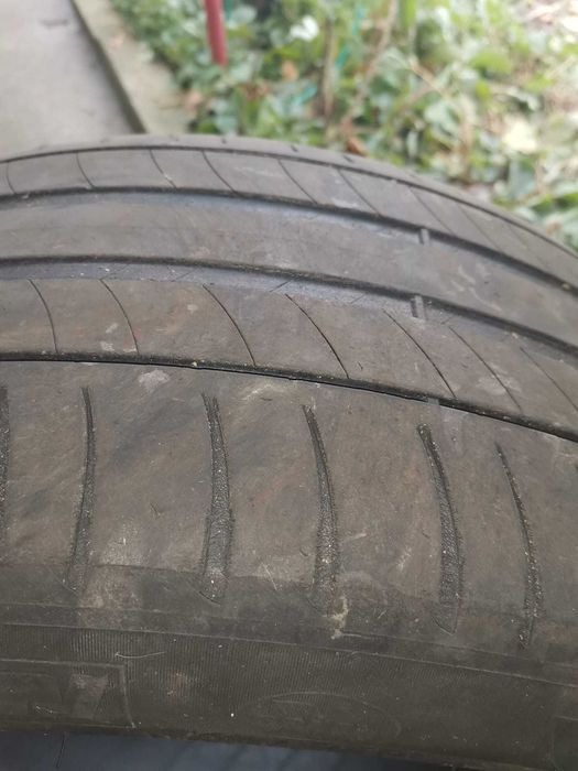 Anvelope de vara Michelin  235/45/R18
