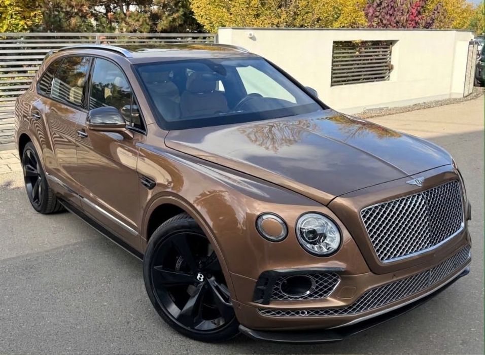 Bentley Bentayga 2017 benzină, 78.000 € — imagine 2