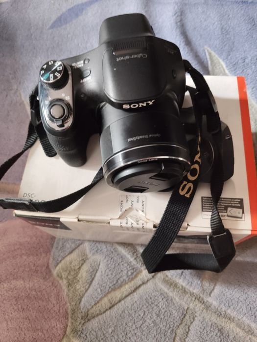 Фотоаппарат Sony DSC-H400