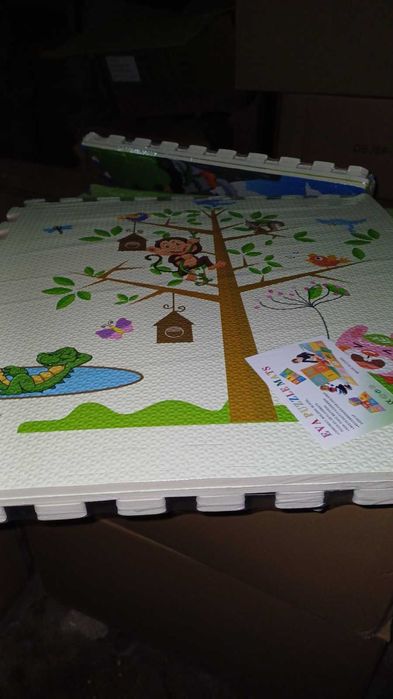 Мек пъзел за пода килим с картинки 60х60см