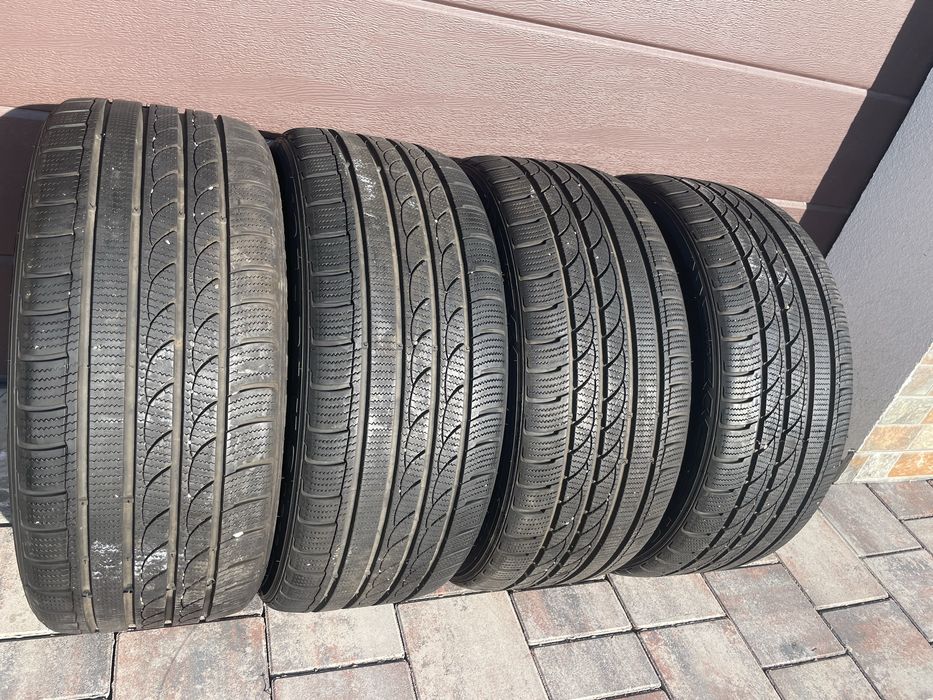 Anvelope iarna 245 40 19 8MM - Tristar Snowpower 98V XL