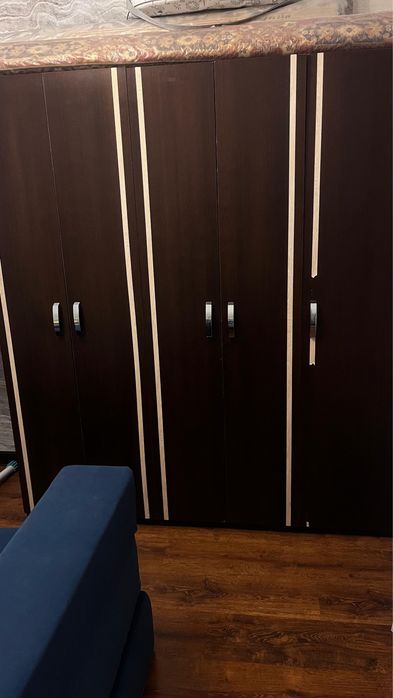 Продам шкаф купе