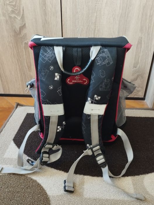 Раница за първокласник