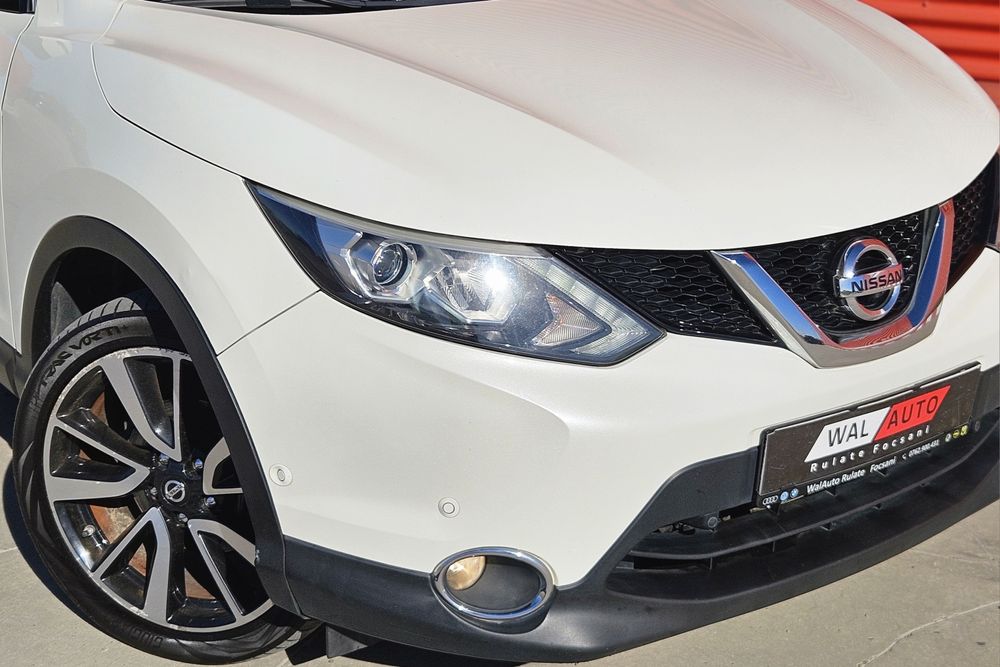 Nissan Qashqai 1.6 Dci 130 Cp Tekna 2014.10 Xenon-Piele-Panorama-Clima-Navi-Cameea 360°-Jante 19