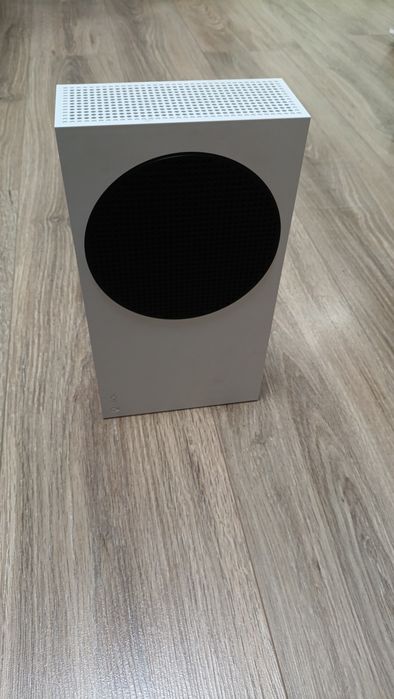 Xbox Series S, 2 геймпад