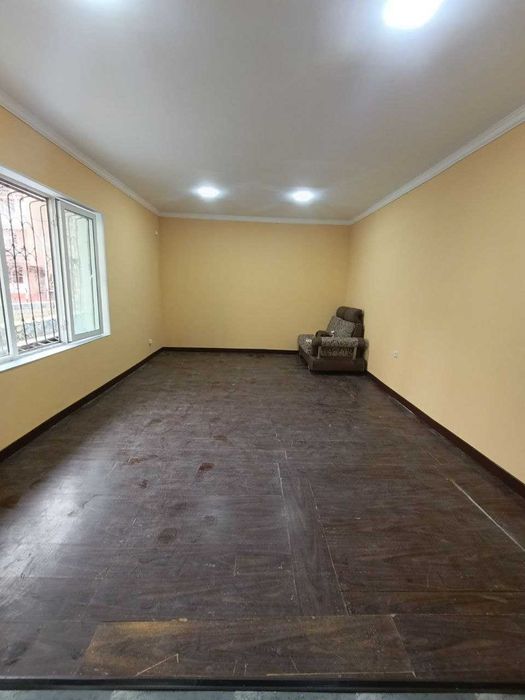 Сдается пустое коммерческое помещение, 1 линия.