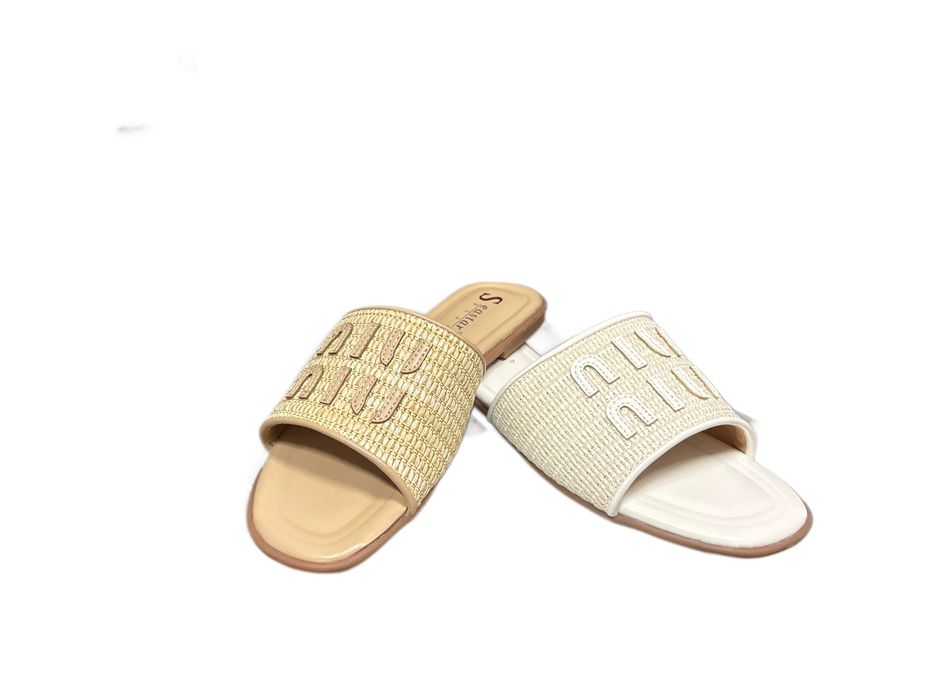 Дамски чехли на равна подметека