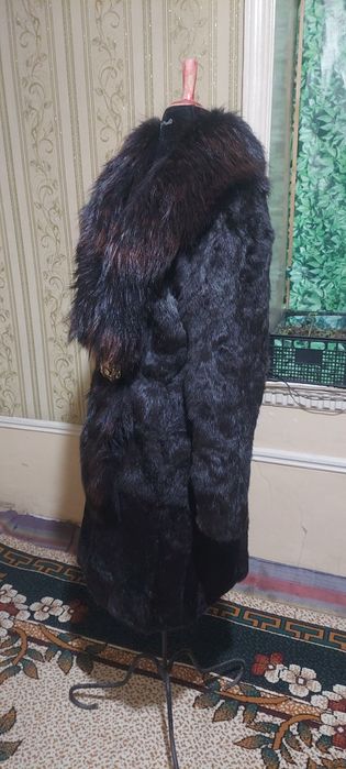 SHuba palto yangi bir ikki marta kiyilgan