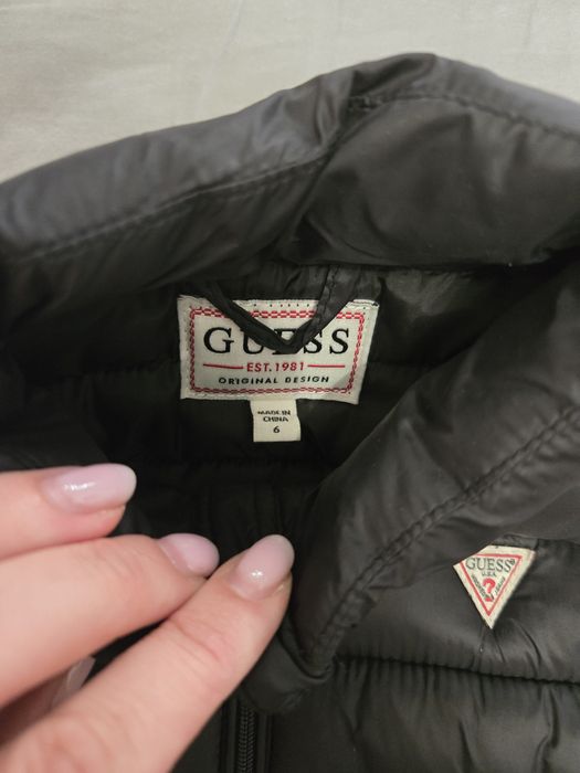 Детски елек GUESS 6 год.