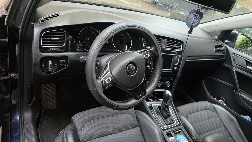 VOLKSWAGEN Golf 2016 — imagine 2