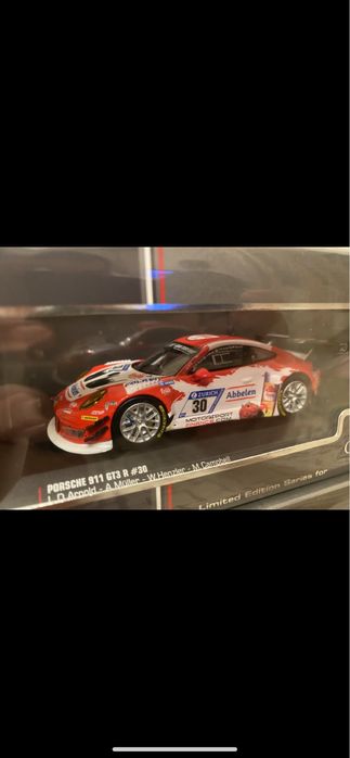 CMR PORSCHE 911 GT3 R #30 machetă auto scara 1:43