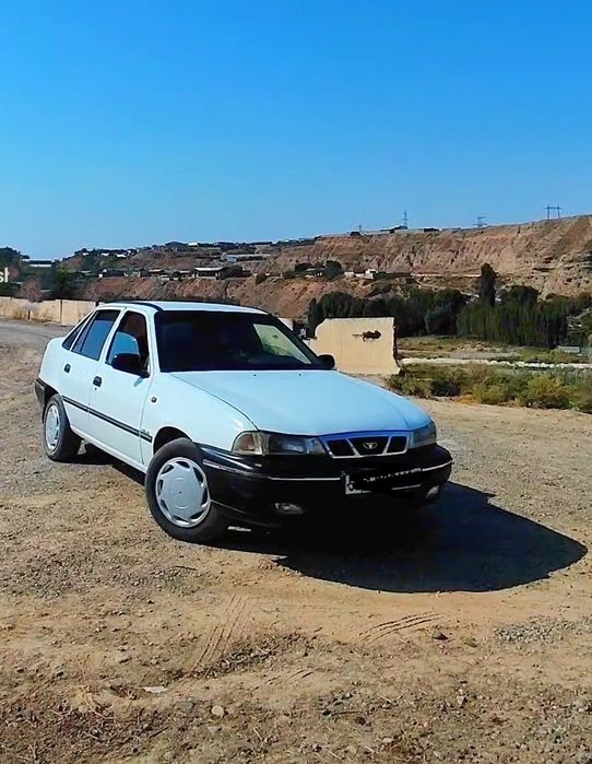 Yaxshi moshina  olila