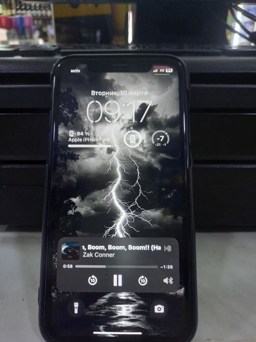 Продам Iphone XR 128, Айфон Иксер