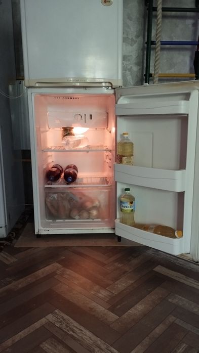 Продам холодильник Lg. С доставкой