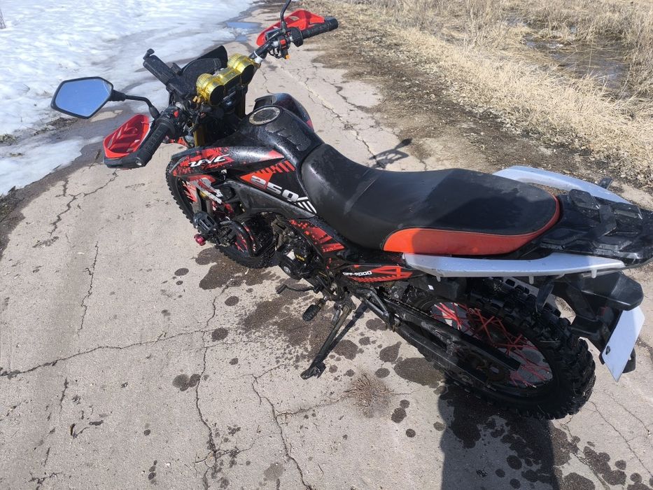 Мотоцикл эндуро  250