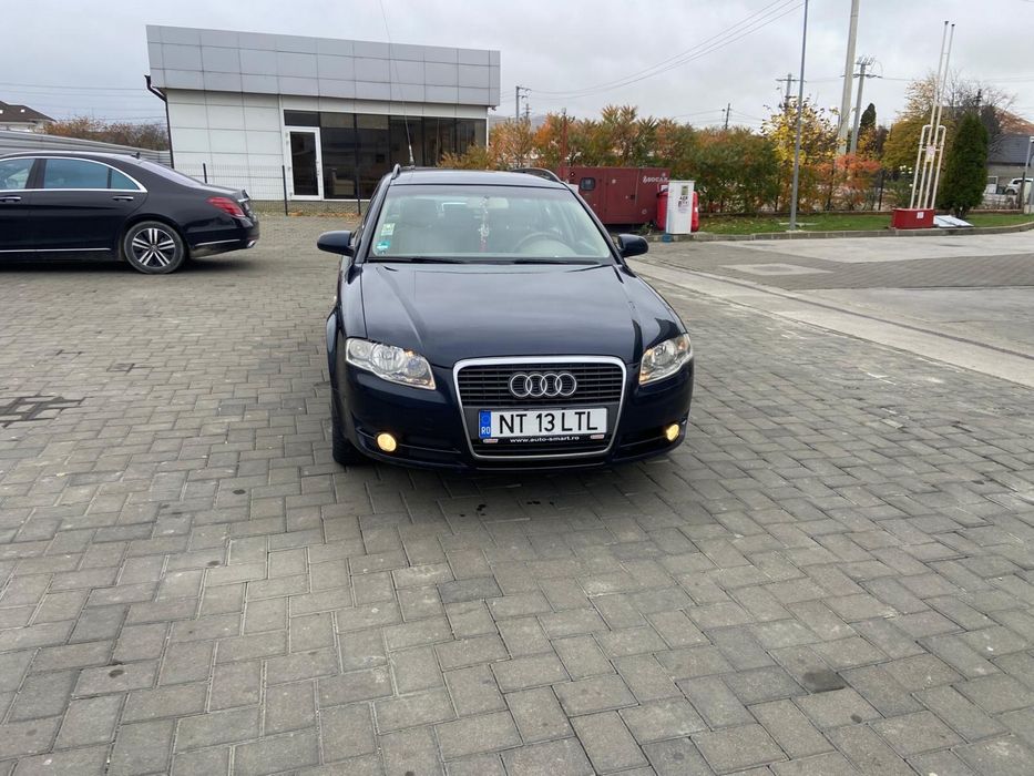 Vand Audii A4 b7 anul 2007