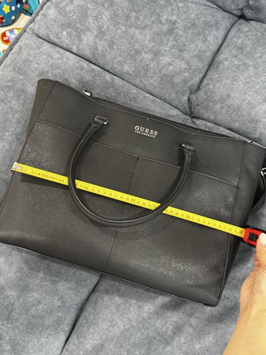 Продам сумку guess тоут