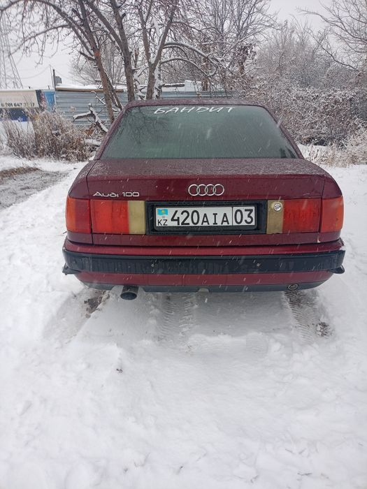 Продам Ауди 100с4