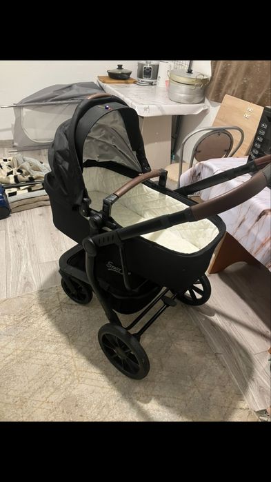 Коляска 2в1 30.000 тенге